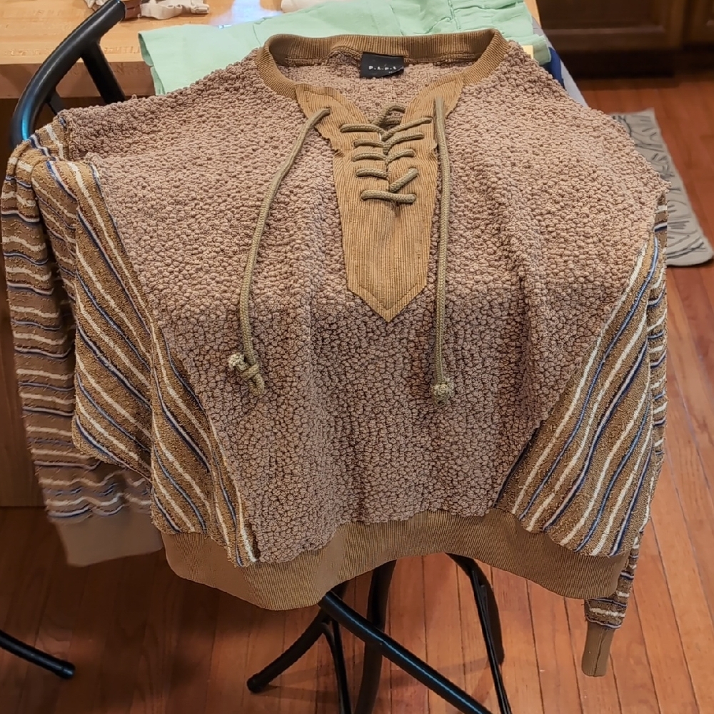 Cozy Brown Lace-Up Sweatshirt